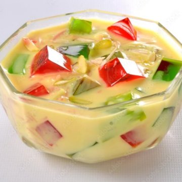 🍮 Lab-e-Shireen (pákistánský dezert)